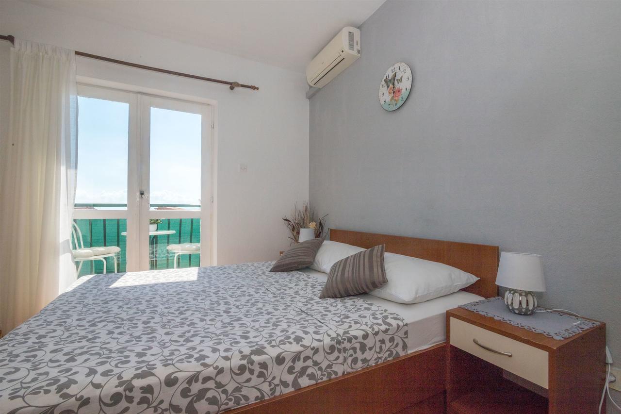 Apartments Tolj Igrane Kültér fotó