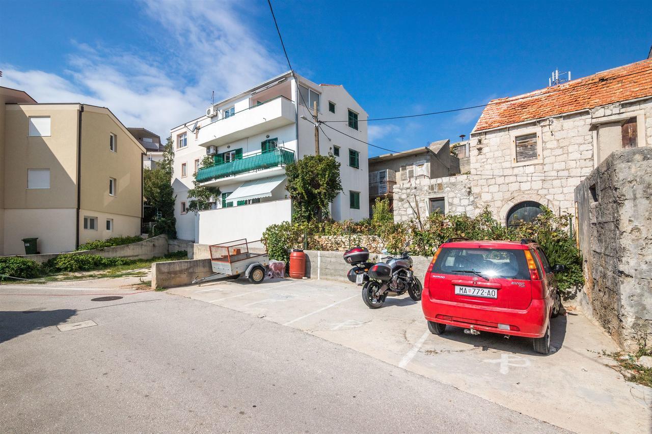 Apartments Tolj Igrane Kültér fotó